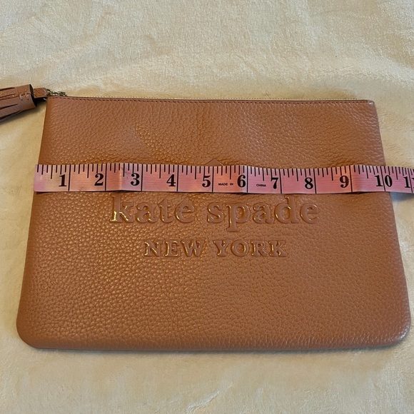 Kate spade ♠️ large tassel pouch logo rose pink - Picture 8 of 9